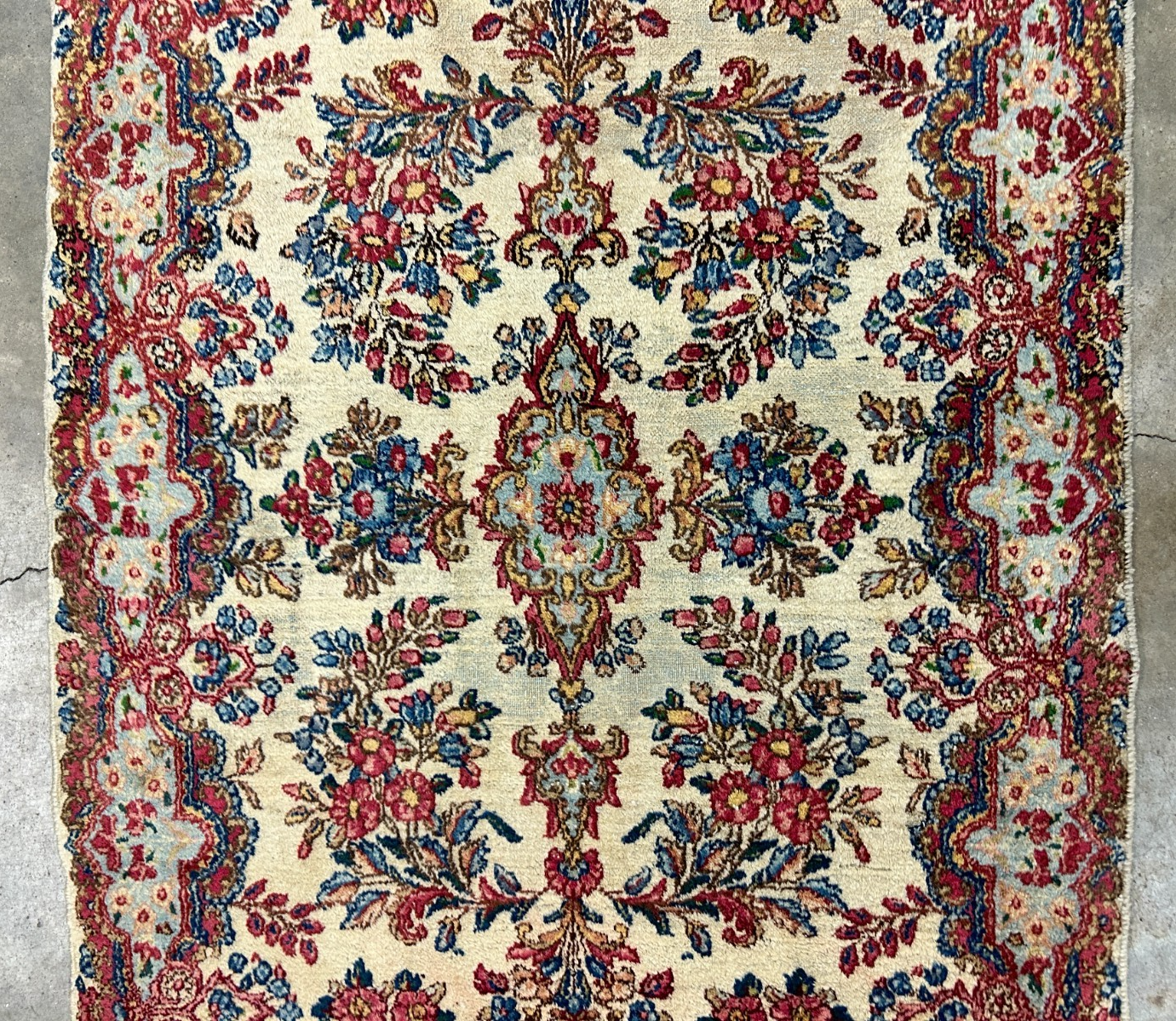 2'11"x5'1" Antique Hand-Knotted 100% Wool Pile Kermane Area Rug - Carpet