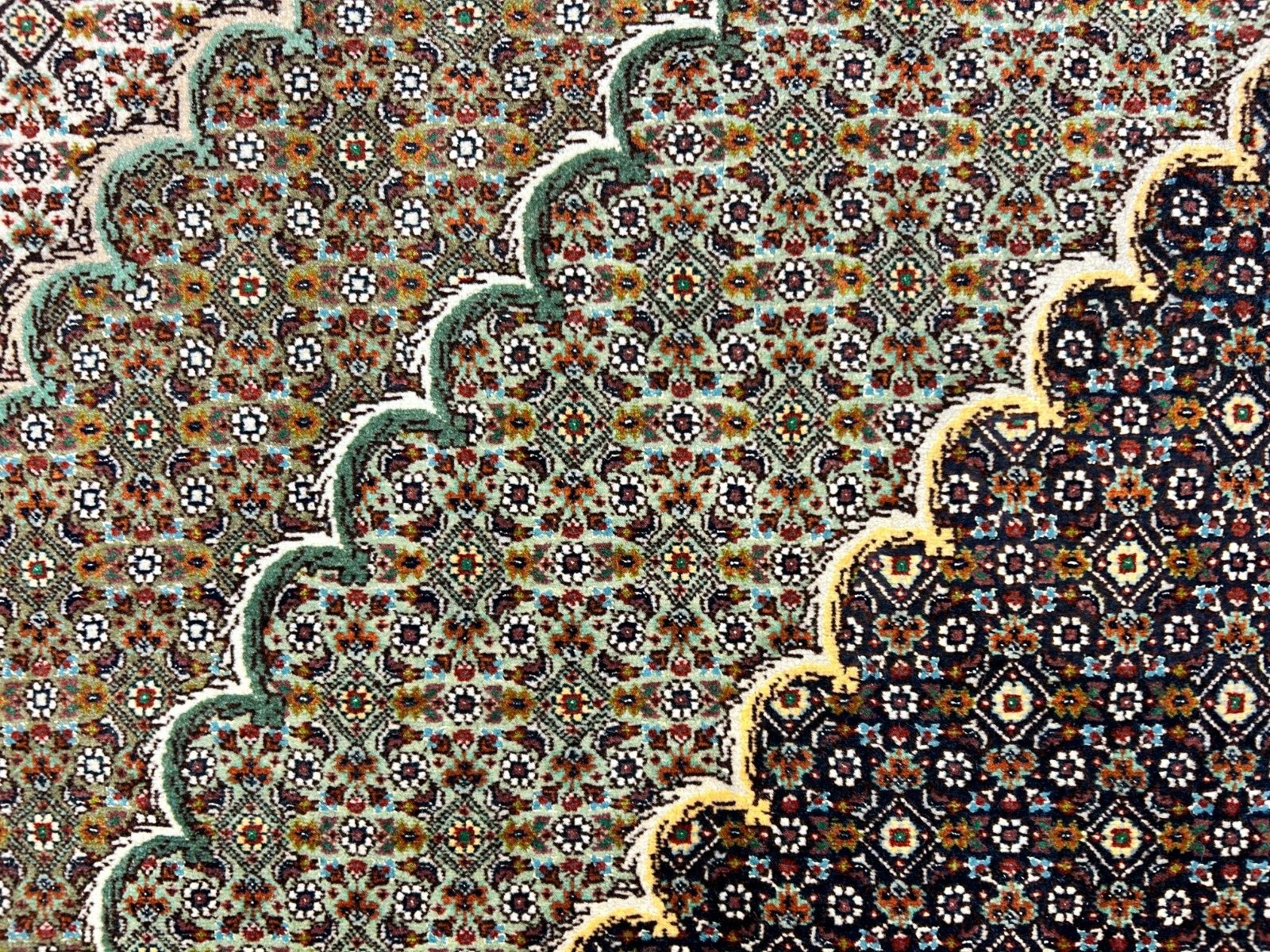 6'8"x10'3" Fine Hand-Knotted Wool & Silk Blend Tabrize Mahi Carpet - Area Rug