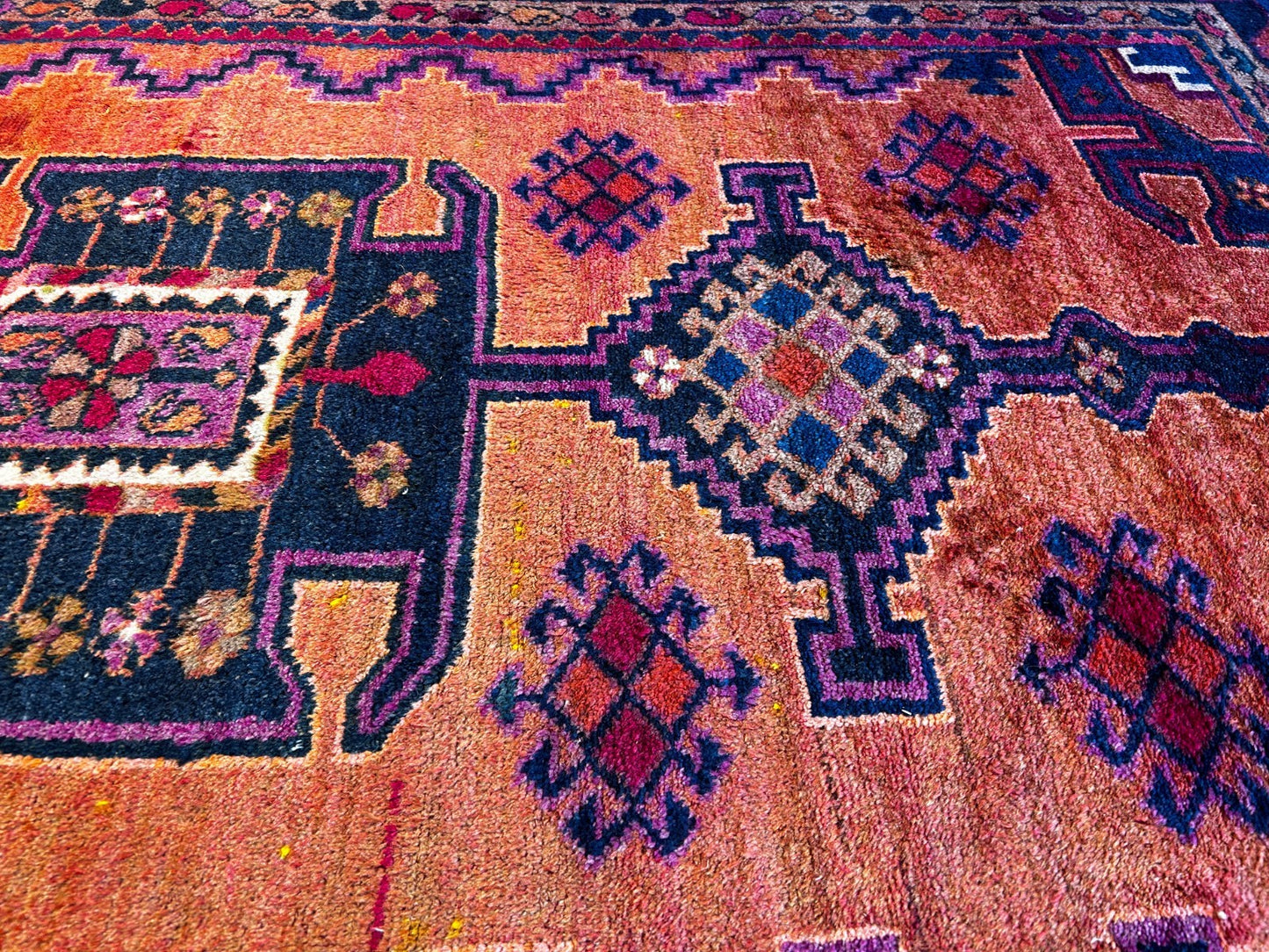 4'9" x 7'7'' Hand-Knotted 100% Wool Carpet - Hamadane Area Rug