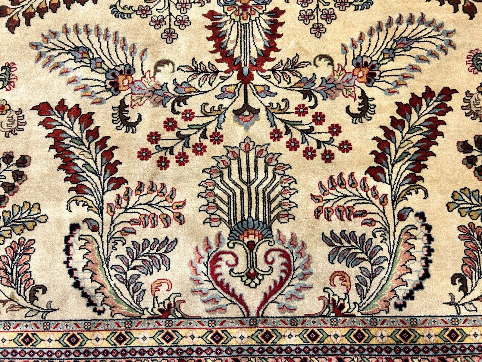 9'x12' Hand-Knotted 100% Lamb Wool Pile Sarouk Carpet - Area Rug