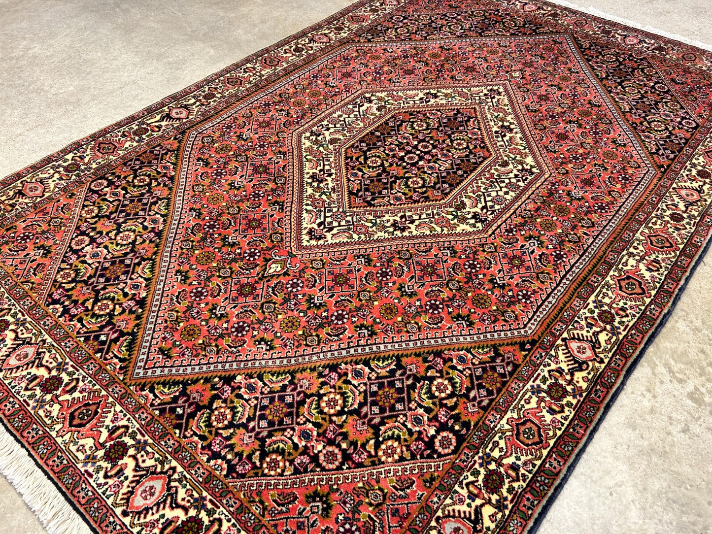 3'8"x5'7" Hand-Knotted 100% Wool Bidjare Carpet - Area Rug
