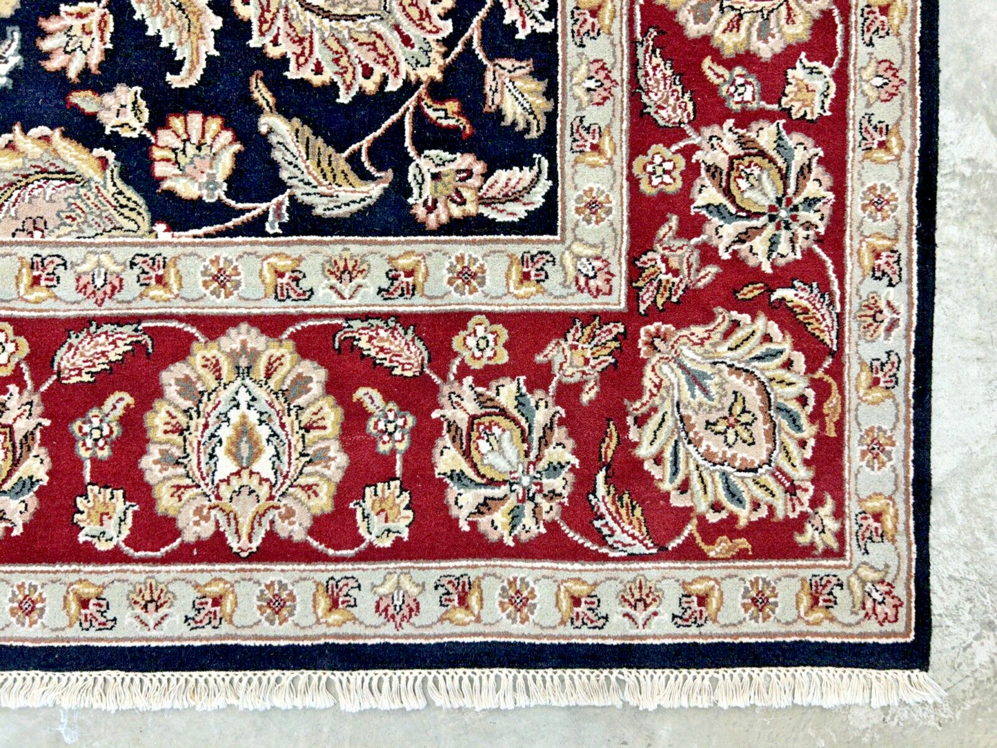 9' x 12' Hand-Knotted 100% Wool Carpet - Indian Agra Area Rug