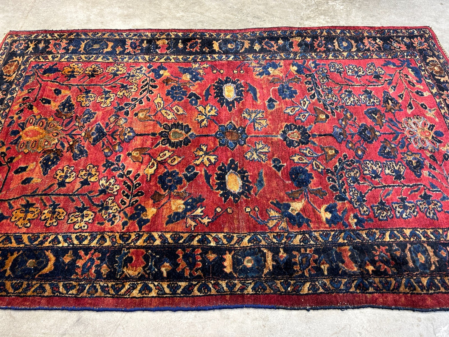 4'10"x6'6" Antique Hand-Knotted 100% Wool Pile Sarouke Area Rug - Carpet