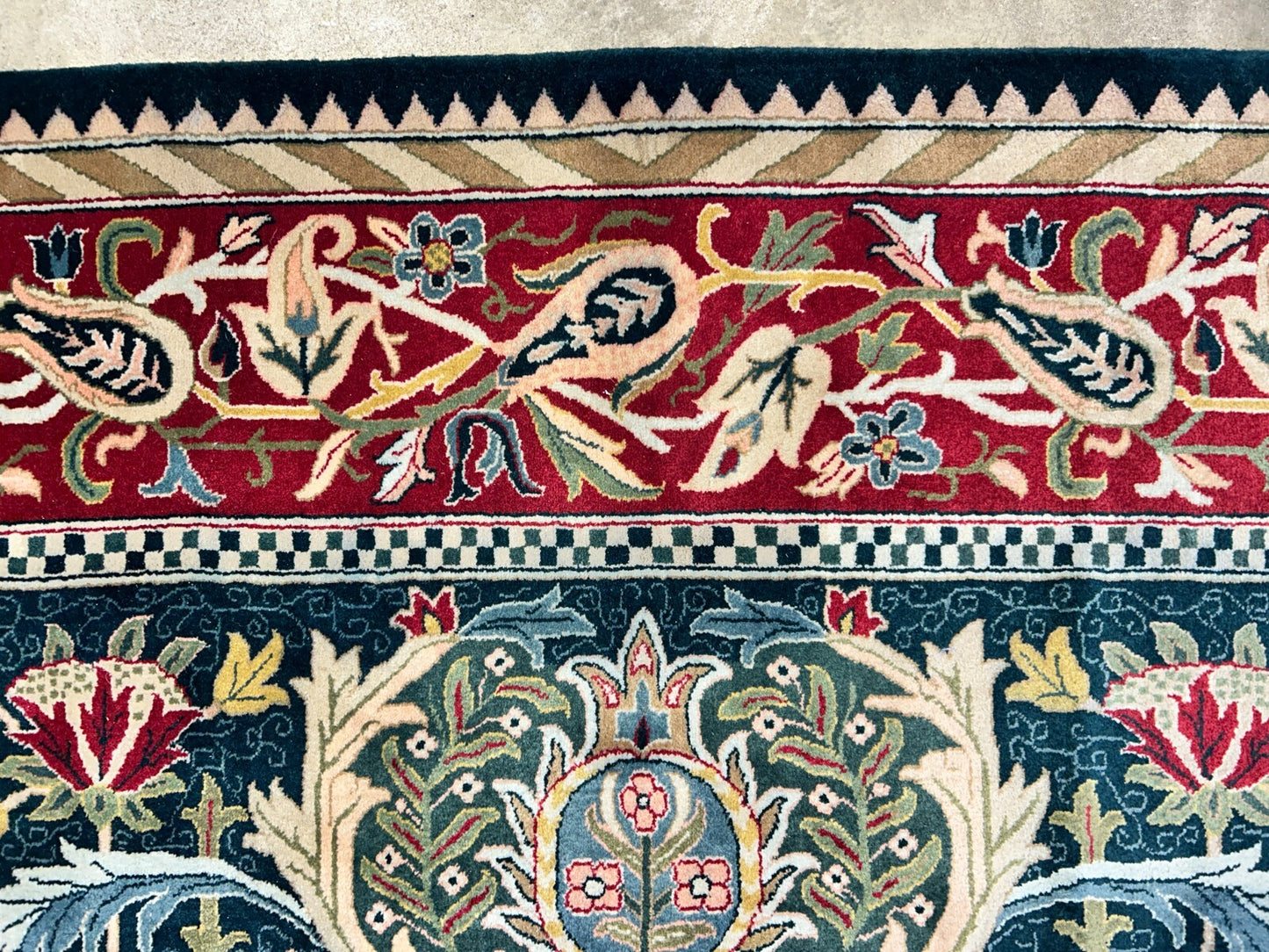 9'x12' Hand-Knotted 100% Wool Pile Oriental Rug