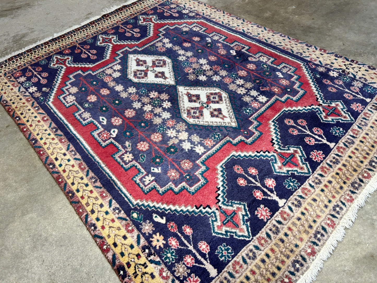 4'3"x5'6" Antique Hand-Knotted 100% Wool Pile Hamadane Rug