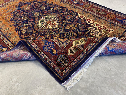 4'2”x 6'0" Antique Hand-Knotted 100% Lamb Wool Carpet - Kashane Area Rug