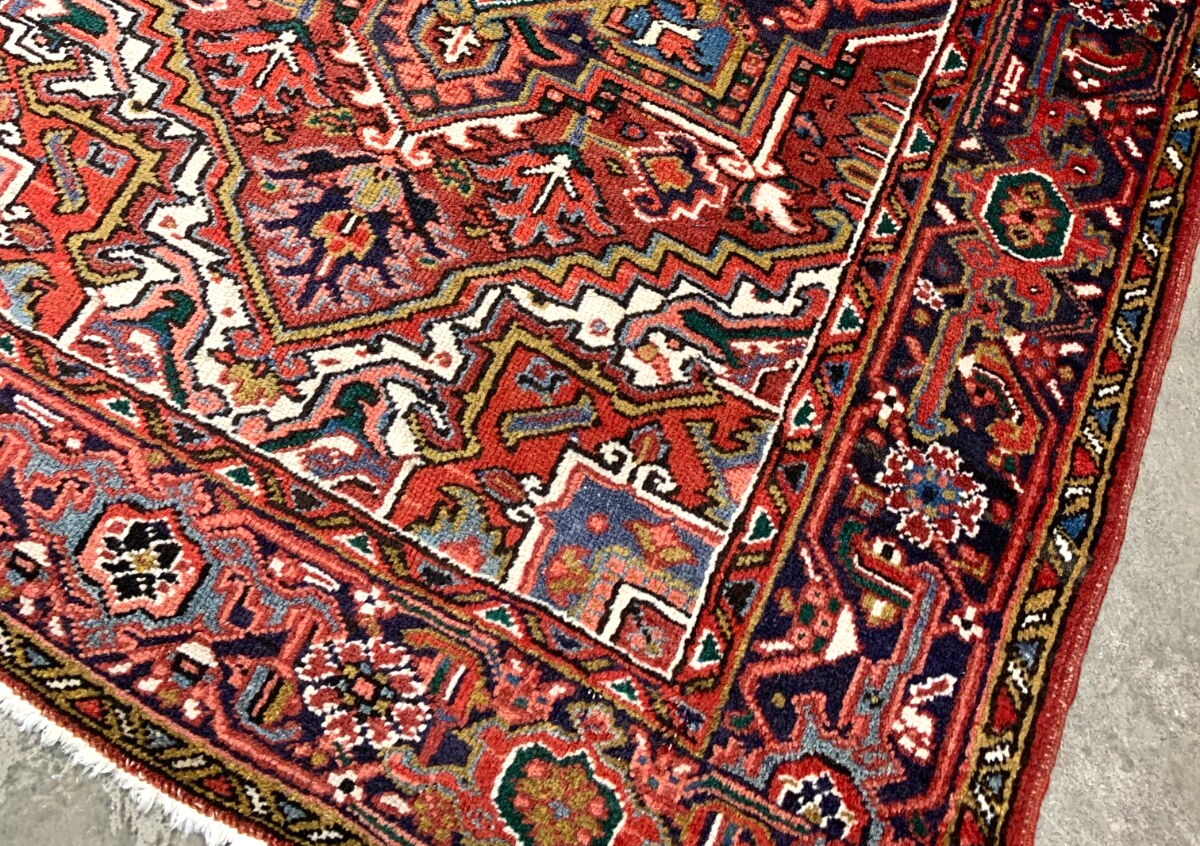 4'10" x 6'4" Fine Hand-Knotted 100% Wool Geometric Herize Area Rug - Carpet