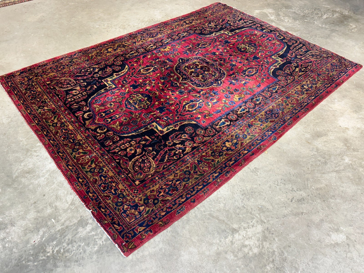 4'5"x6'6" Rare Antique Hand-Knotted 100% Wool Pile Sarouke Area Rug - Carpet