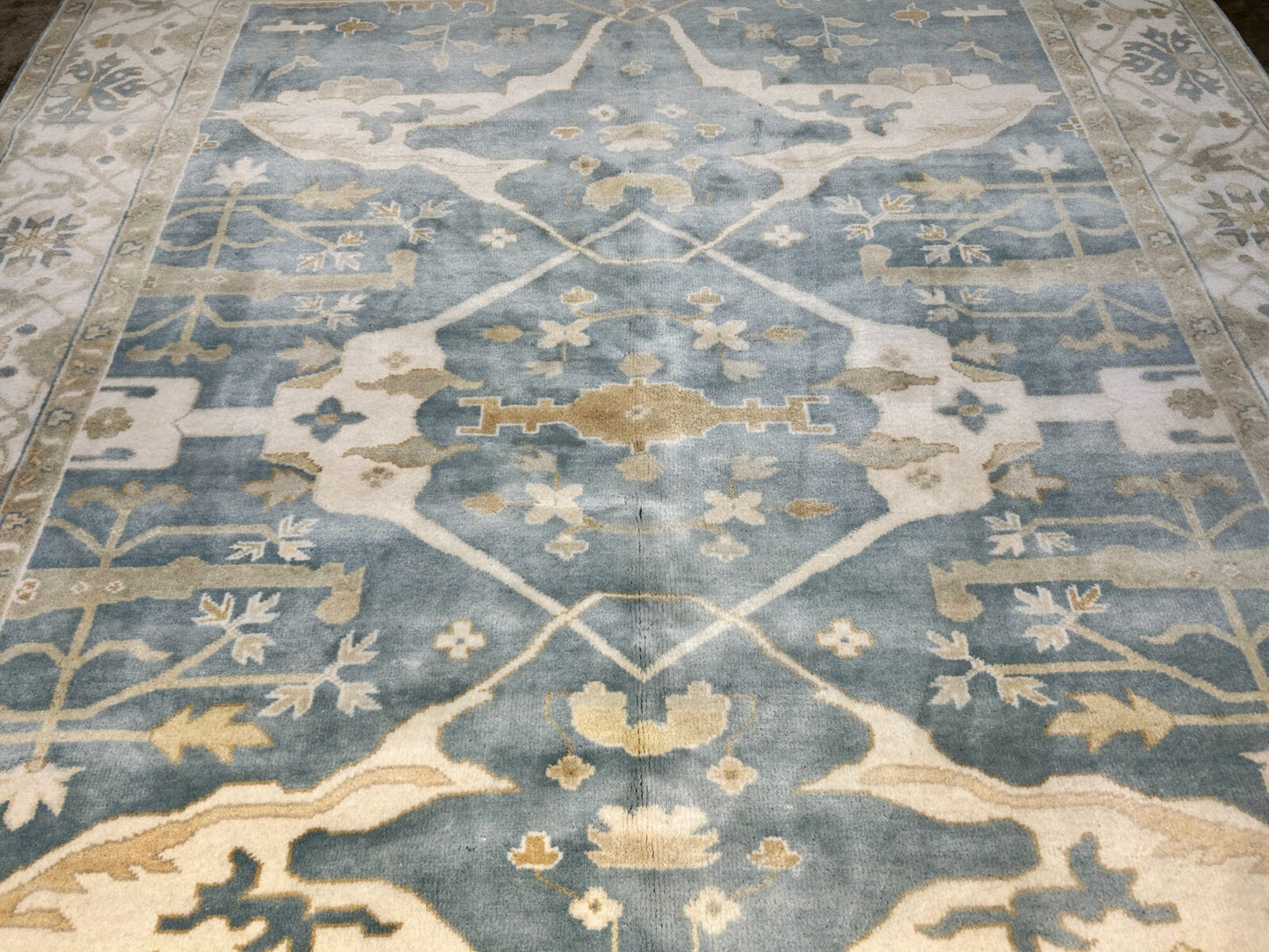 7'10" x 10'0" Hand-Knotted 100% Wool Carpet - Indian Oushak Area Rug