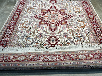 6'8"x10' Fine Hand-Knotted Wool & Silk Blend Tabrize Herize Carpet - Area Rug