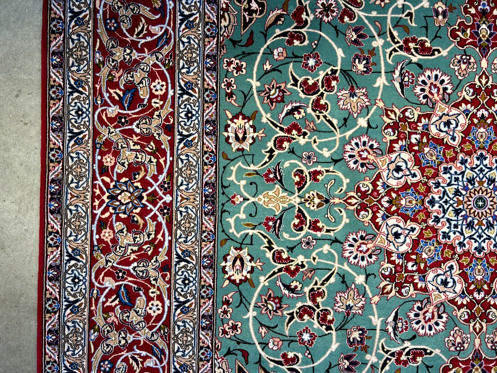 6'9"x10' Extra-Fine Hand-Knotted Wool & Silk Blend Isfahane Area Rug - Signed