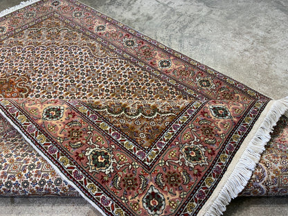3'5"x4'10" Hand-Knotted Wool & Silk Tabrize Mahi Rug