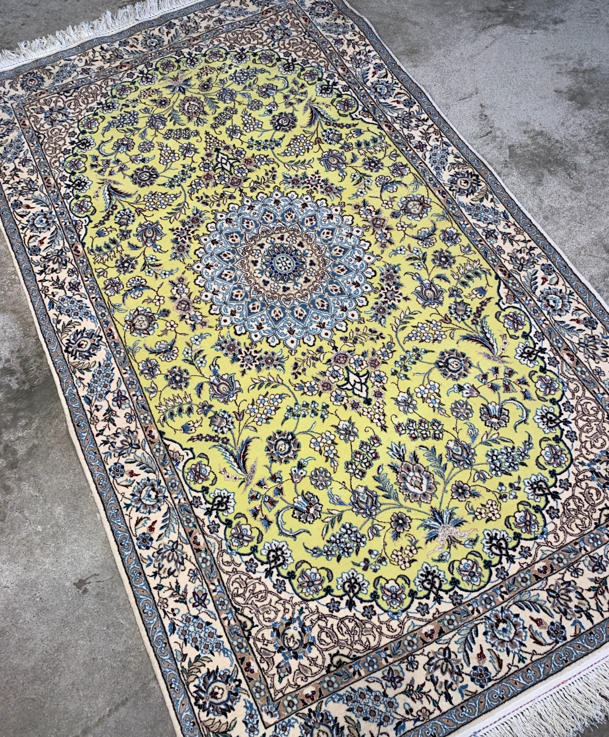 3'5"x5'10''  Very Fine Hand-Knotted Silk & Wool Naine Area Rug - Carpet