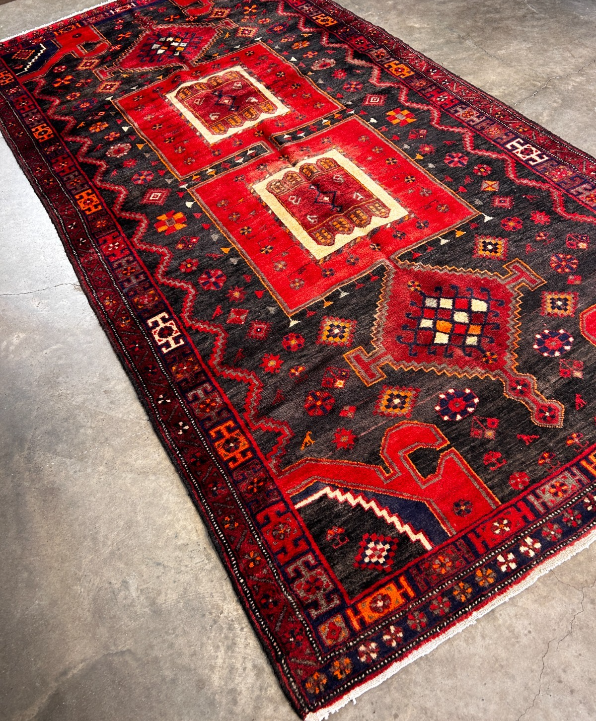 4'10" x 9'5" Hand-Knotted 100% Wool Pile Hamadane Area Rug - Carpet