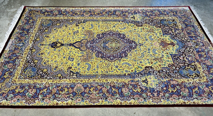 5'4"x8'2" Exquisite Extra-Fine Hand-Knotted 100% Silk Qume Carpet - Area Rug