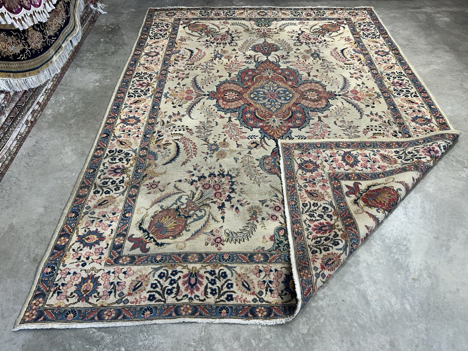 7’8”x10’8” Antique Hand-Knotted 100% Wool Pile Tabrize Area Rug - Carpet