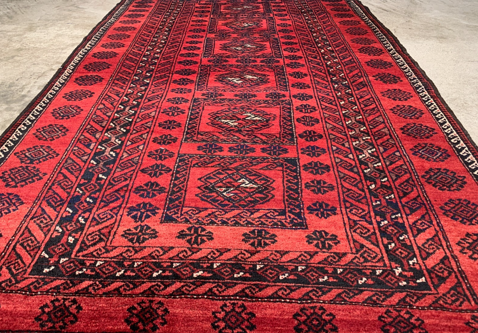 3'4"x5'6'' Hand-Knotted 100% Wool Pile Balouchie Area Rug