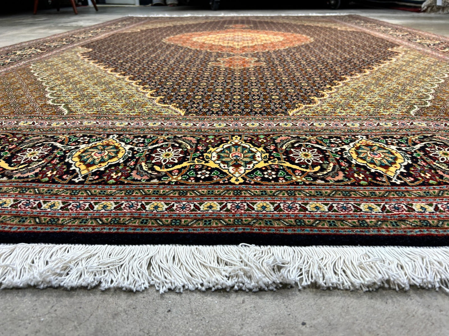 6'8"x10'2" Fine Hand-Knotted Wool & Silk Oriental Tabrize Rug - Area Carpet
