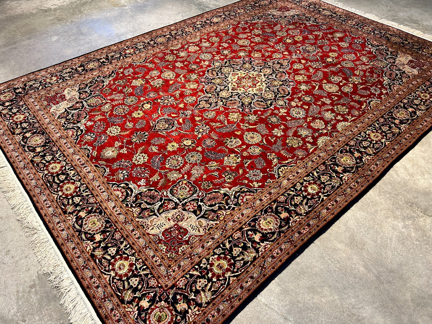 6'10"x9'9" Exquisite Hand-Knotted 100% Silk Kashane Rug