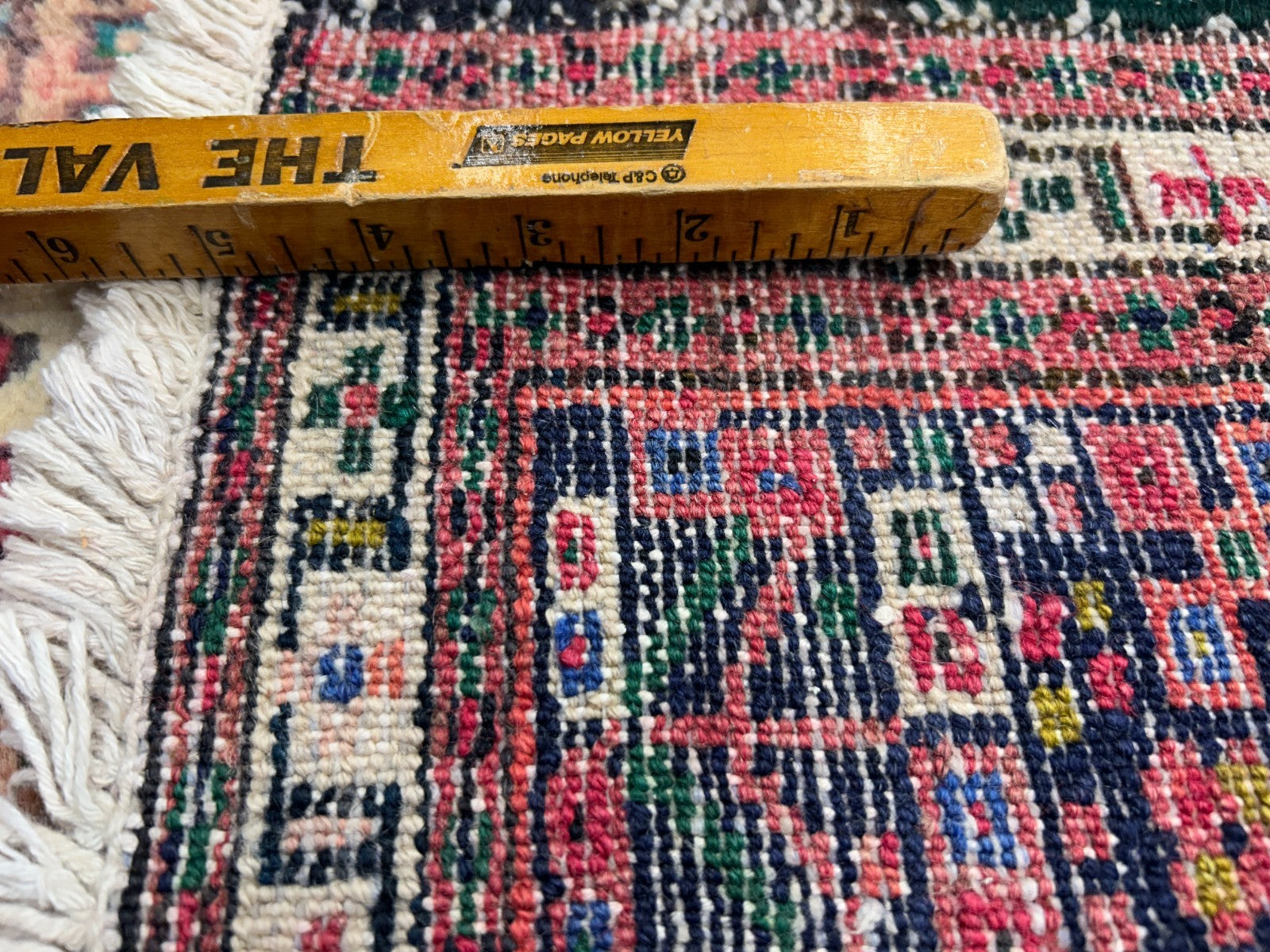 3'8"x4'10" Hand-Knotted 100% Wool Pile Herize Area Rug - Carpet