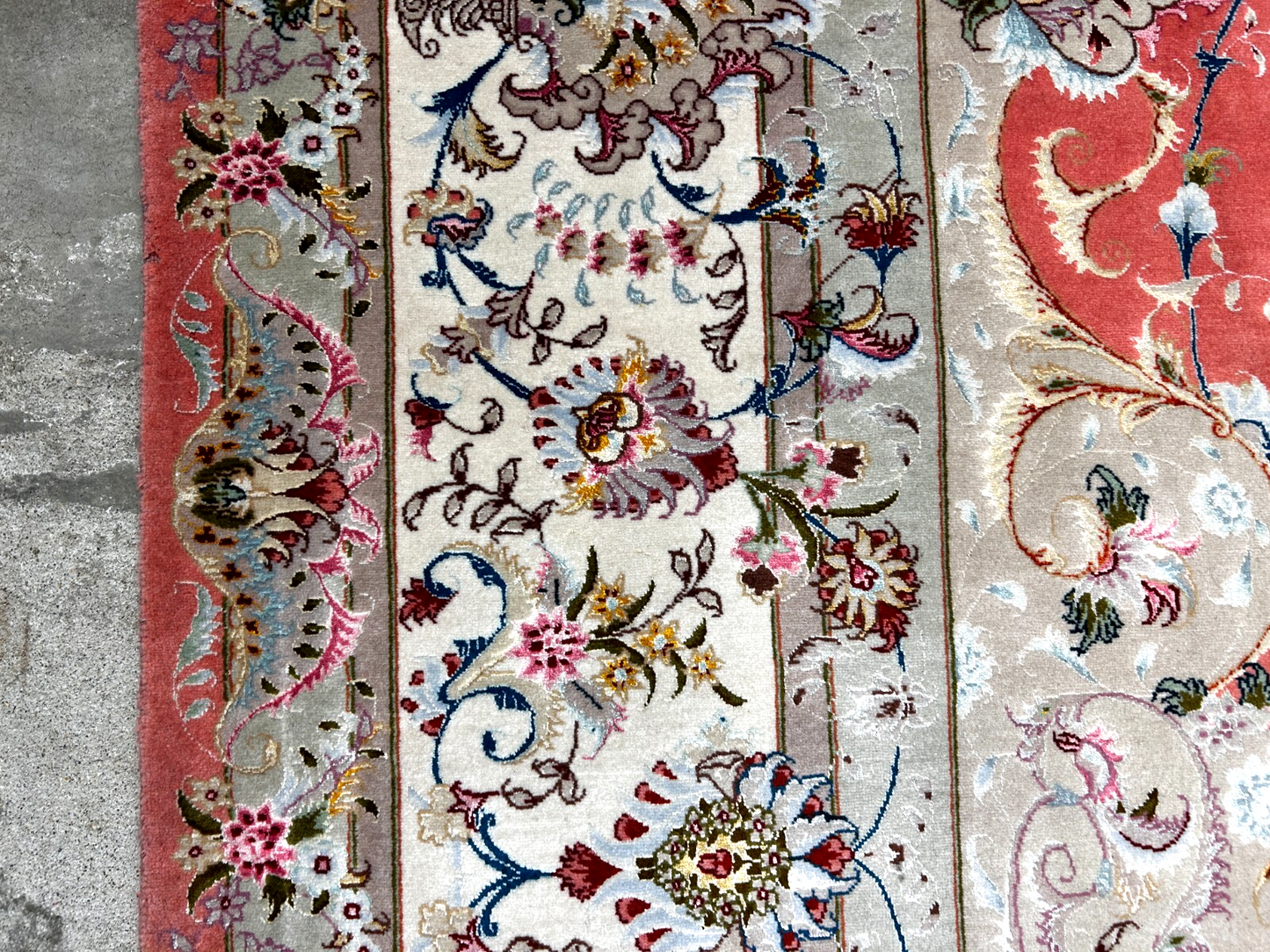 8'4"x12'3" Very Fine Hand-Knotted Wool & Silk Tabrize Rug