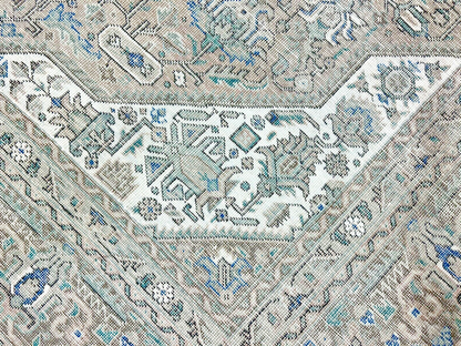 9'8"x12'5" Hand-Knotted 100% Wool Pile Herize Rug