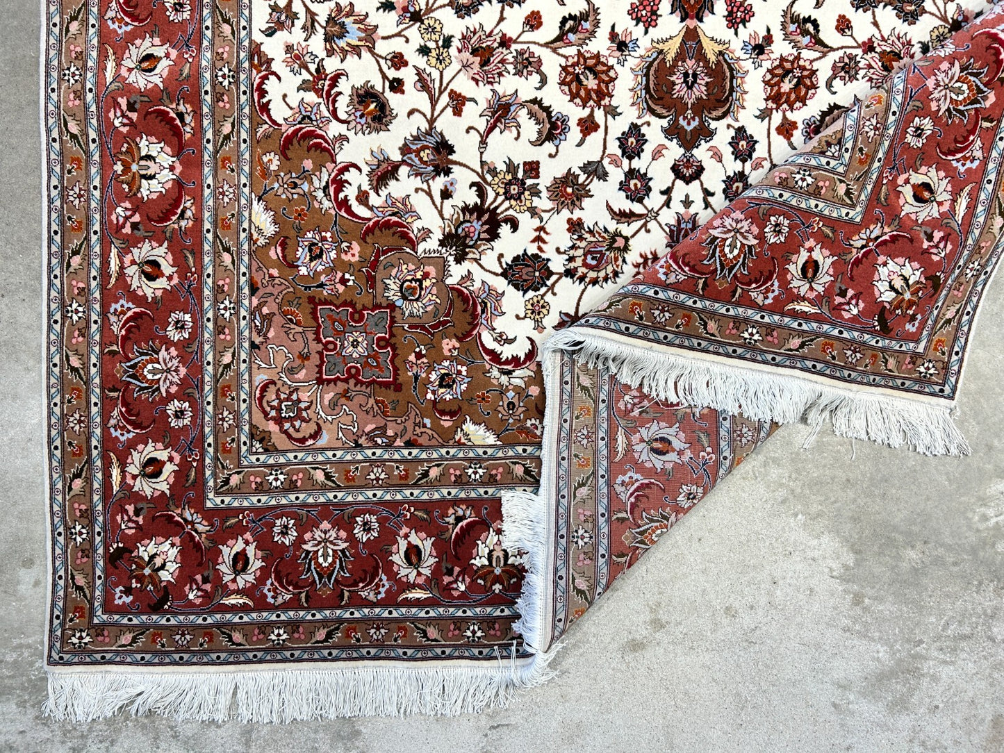 6'7"x10'1" Fine Hand-Knotted Wool & Silk Tabrize Rug - Area Carpet