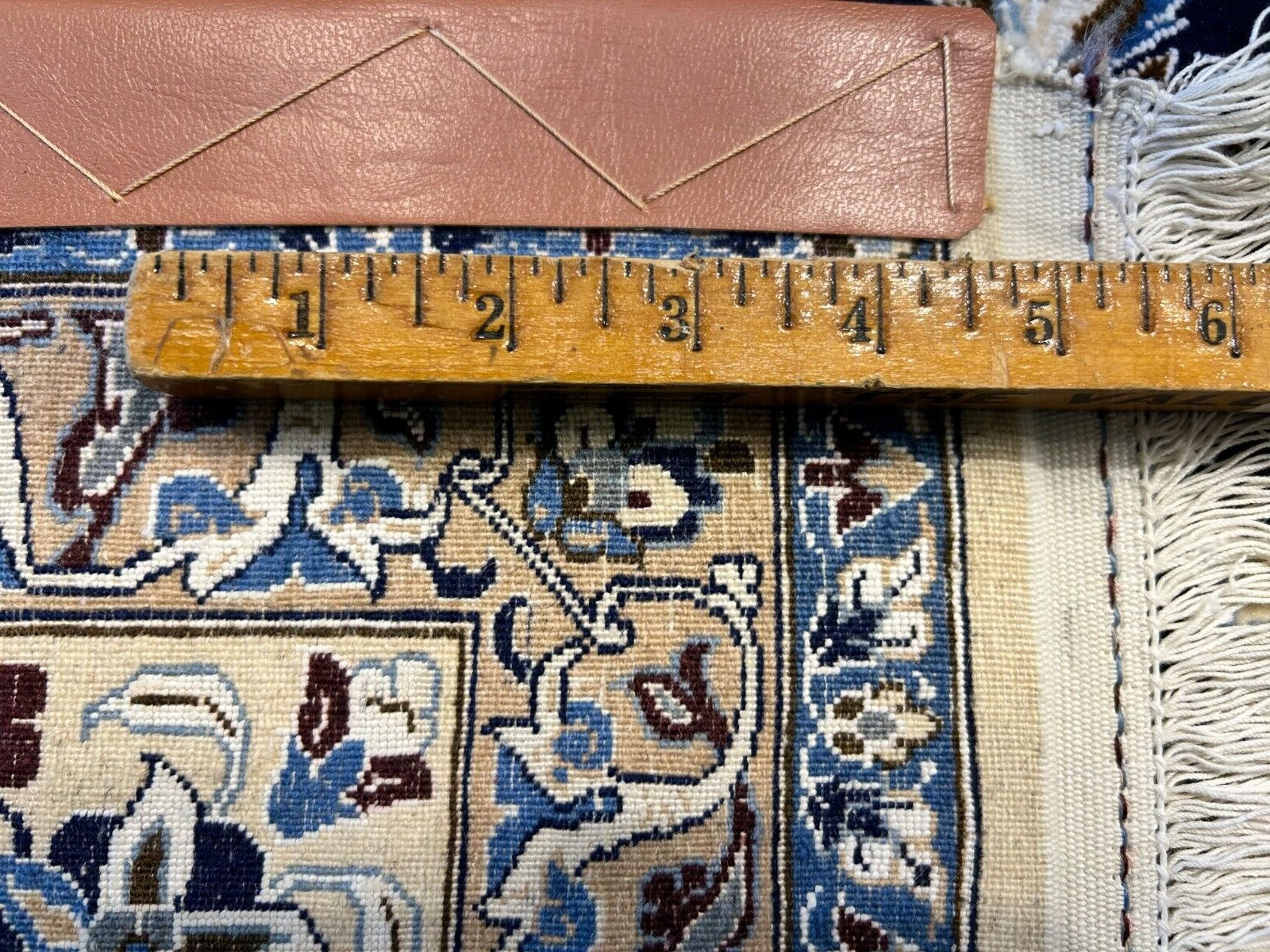 6'9"x9'10" Very Fine Hand-Knotted Wool & Silk Blend Naine Carpet - Area Rug