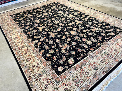 8'9"x11'6" Hand-Knotted Wool & Silk Blend Oriental Rug