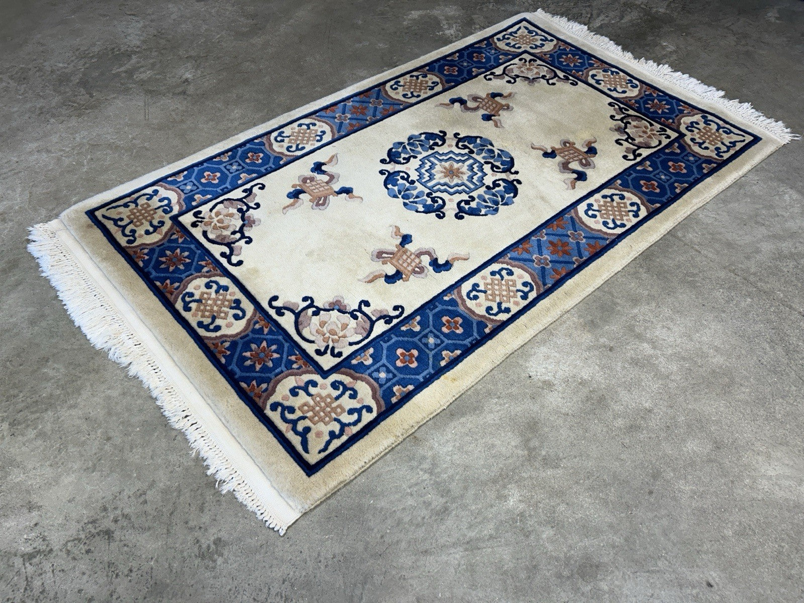 3’1”x5’2” Hand-Knotted 100% Wool Pile Oriental Area Rug - Carpet