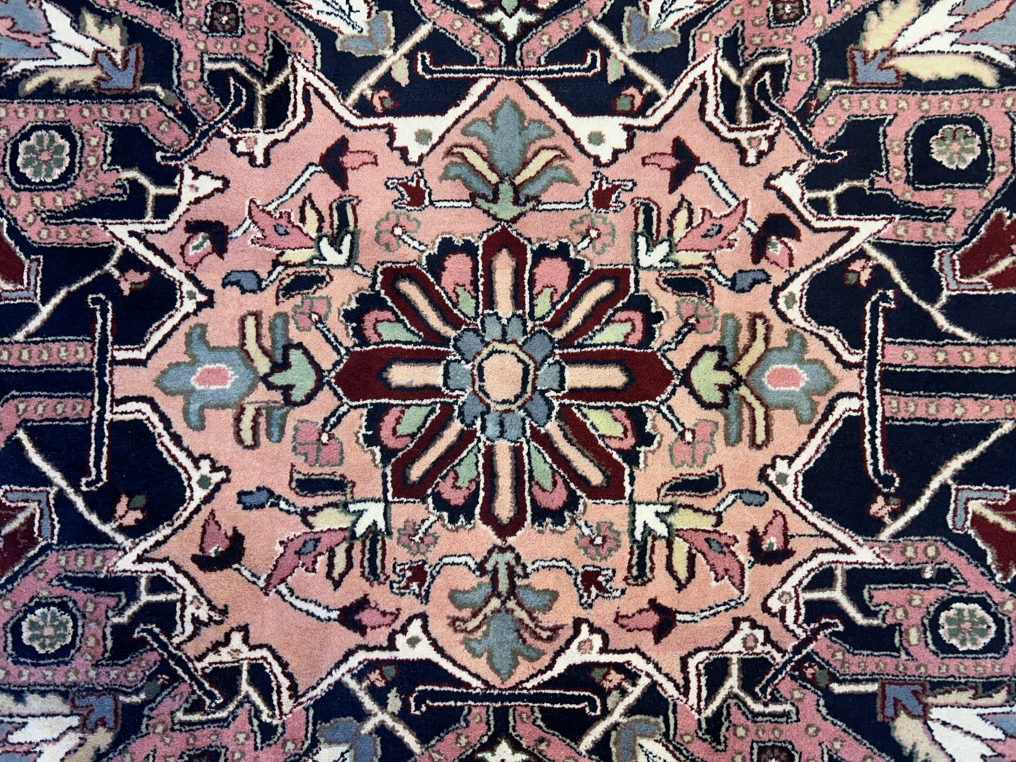 9'x11'9" Hand-Knotted 100% Wool Pile Herize Rug