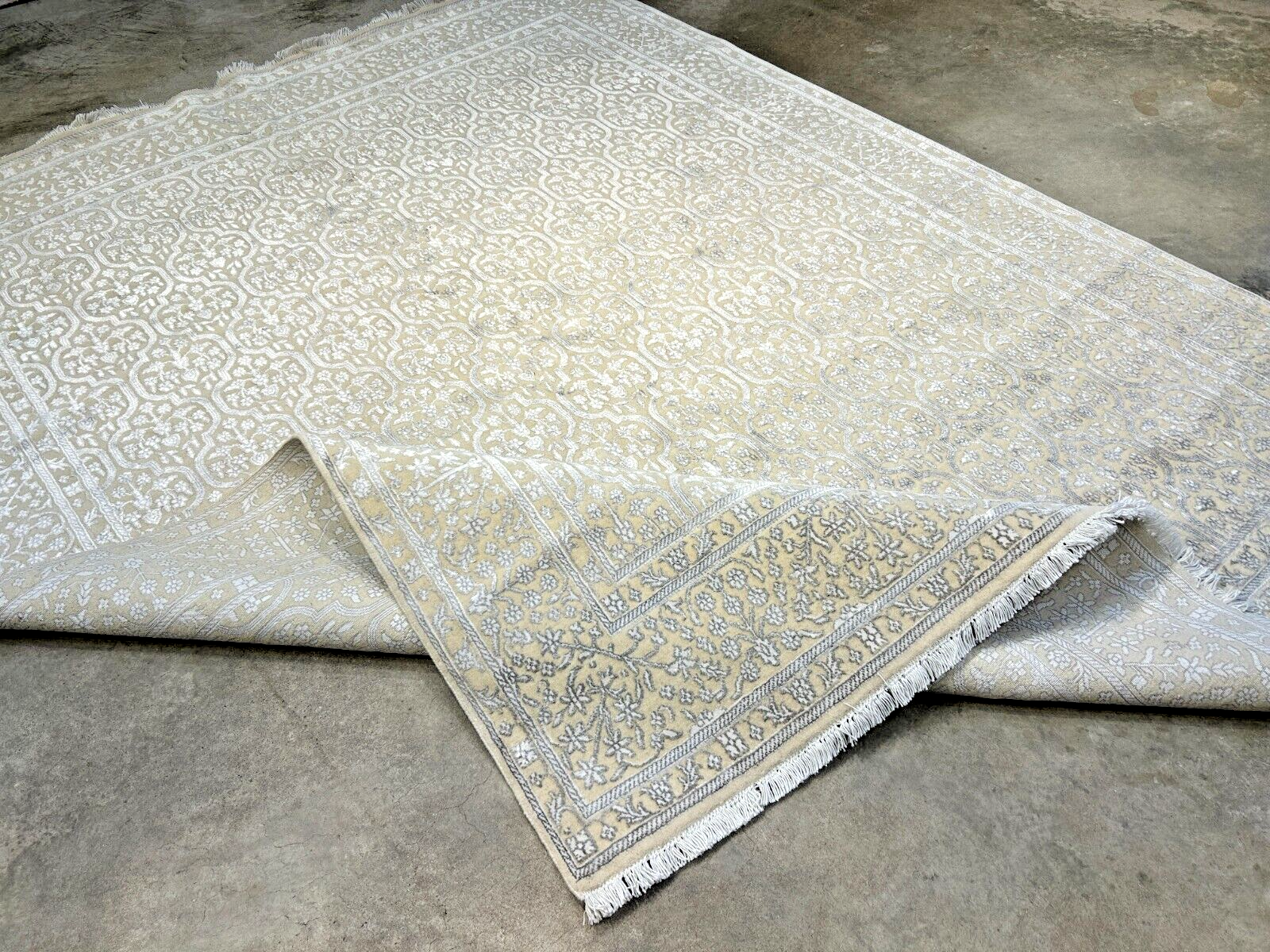 8' x 10'1" Hand-Knotted Silver 100% Wool Carpet - Indian All-Over Area Rug - 3D