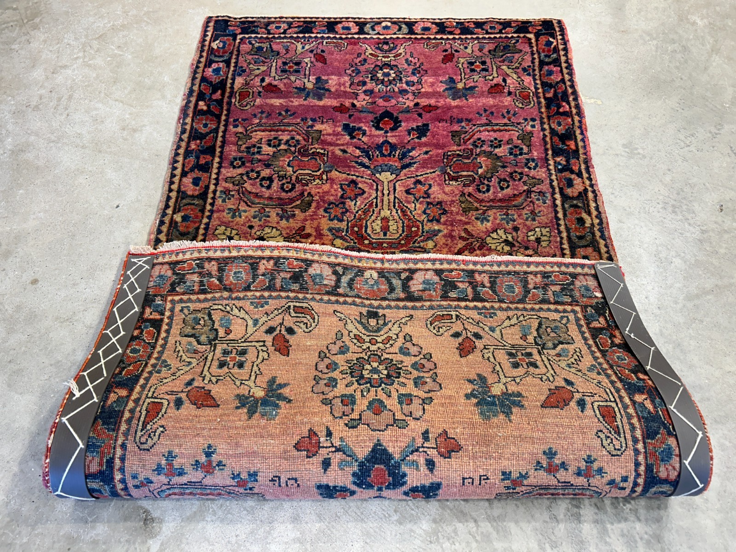 2'7"x4'10" Antique Hand-Knotted 100% Wool Pile Sarouke Area Rug - Carpet