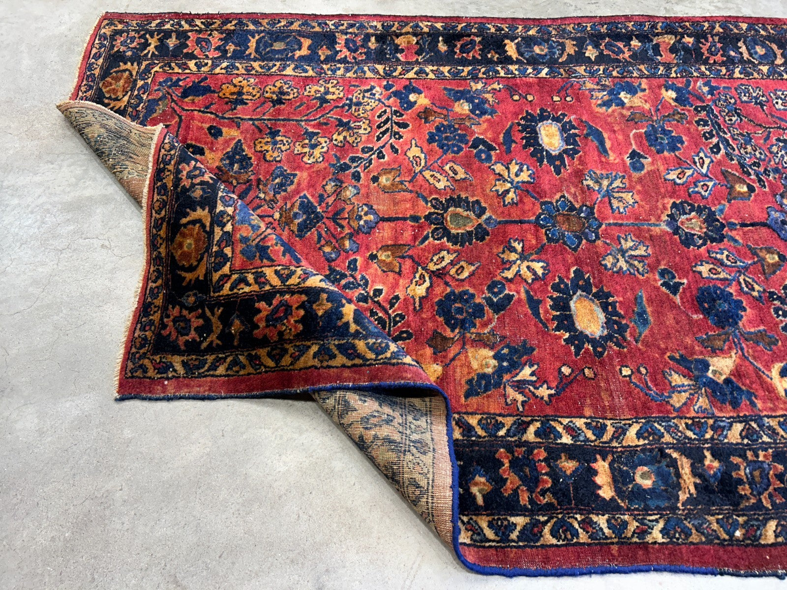 4'10"x6'6" Antique Hand-Knotted 100% Wool Pile Sarouke Area Rug - Carpet