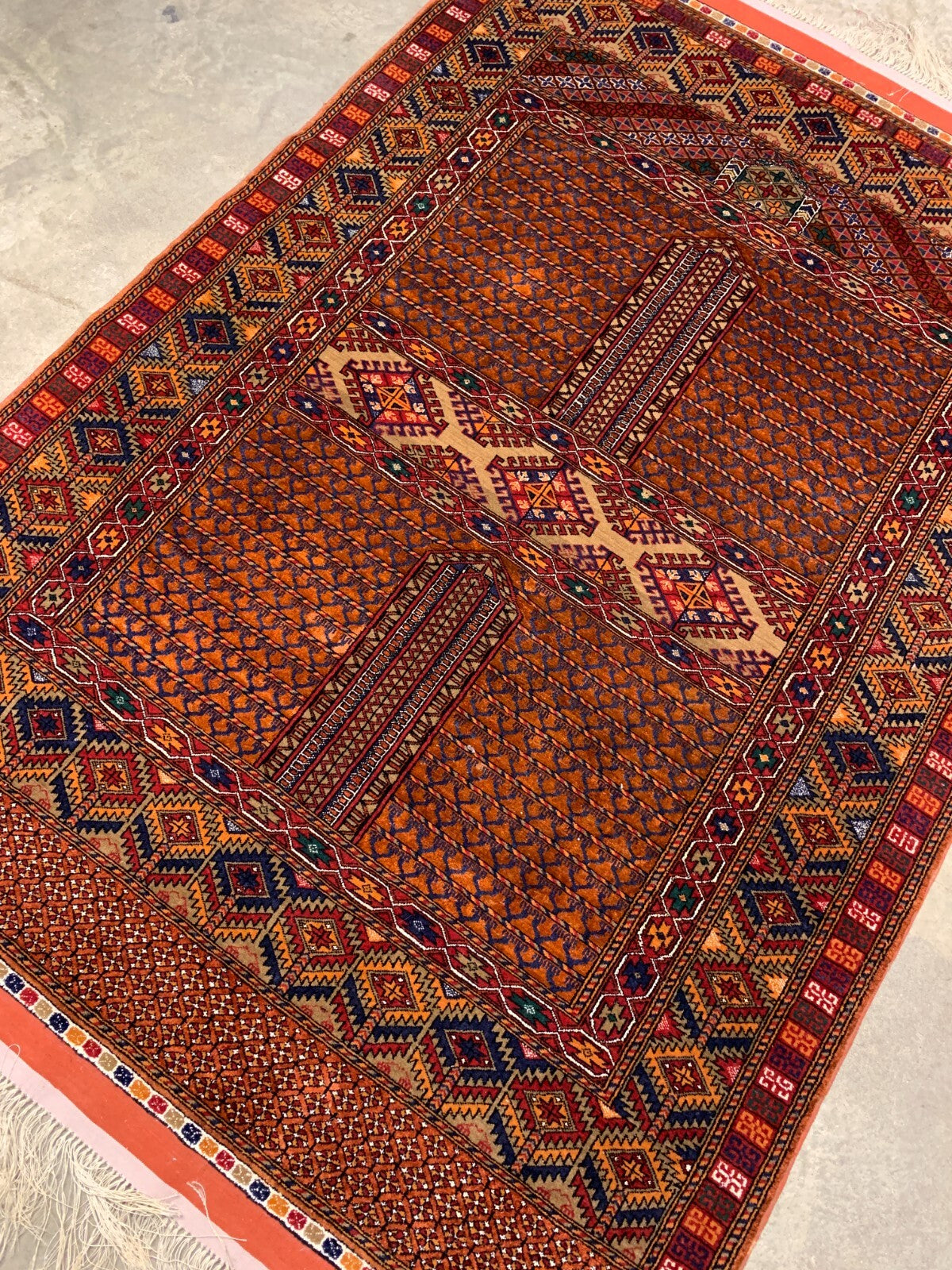 3'10" x 6'0" Extra-Fine Hand-Knotted Wool / Silk  Afghan Hatchli Area Rug - Carp