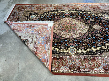 6'6"x9'6" Exquisite Extra-Fine Hand-Knotted 100% Silk Qume Carpet - Area Rug