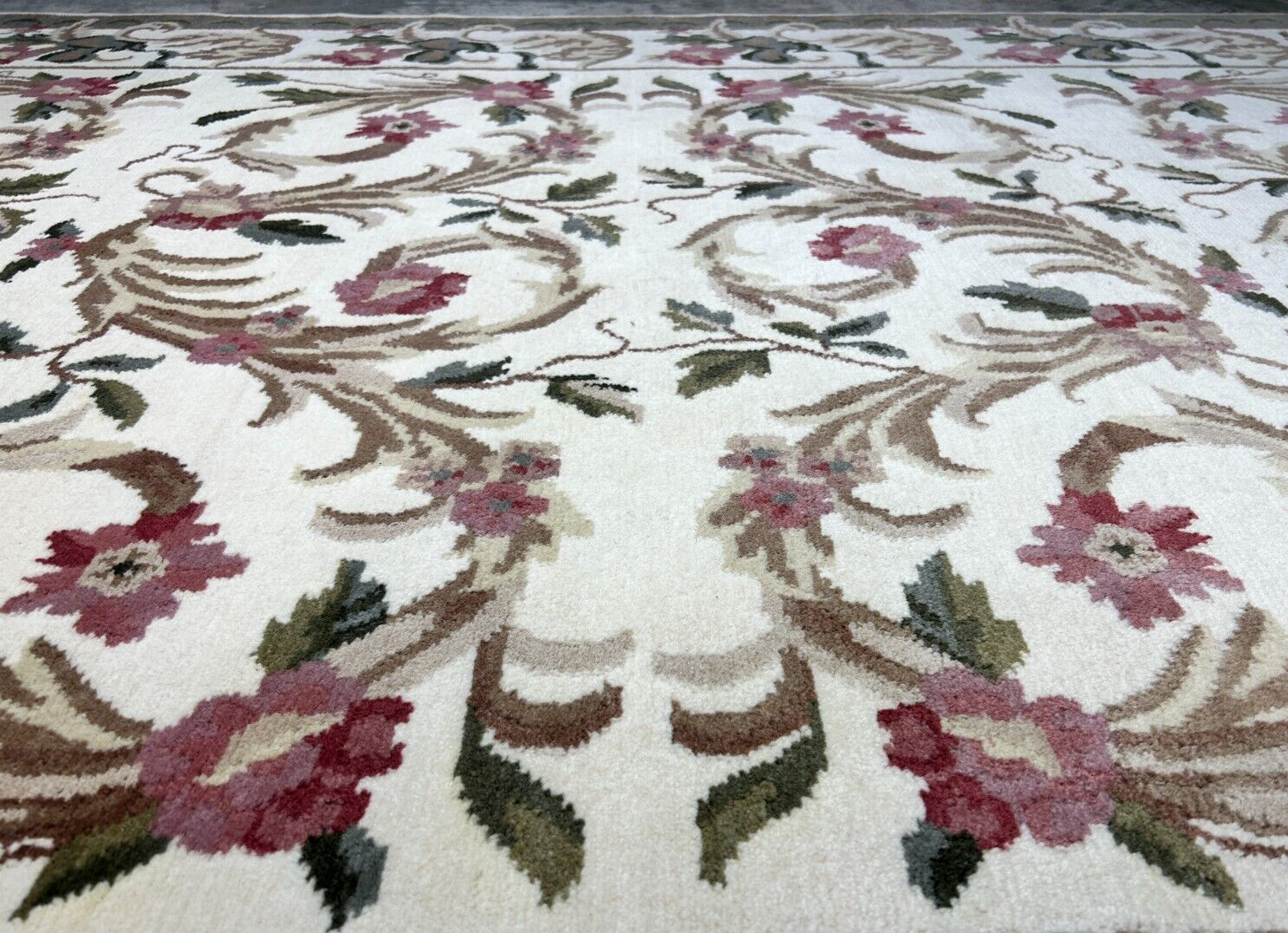 6'x9' Hand-Knotted 100% Wool Pile Art Deco Carpet - Area Rug