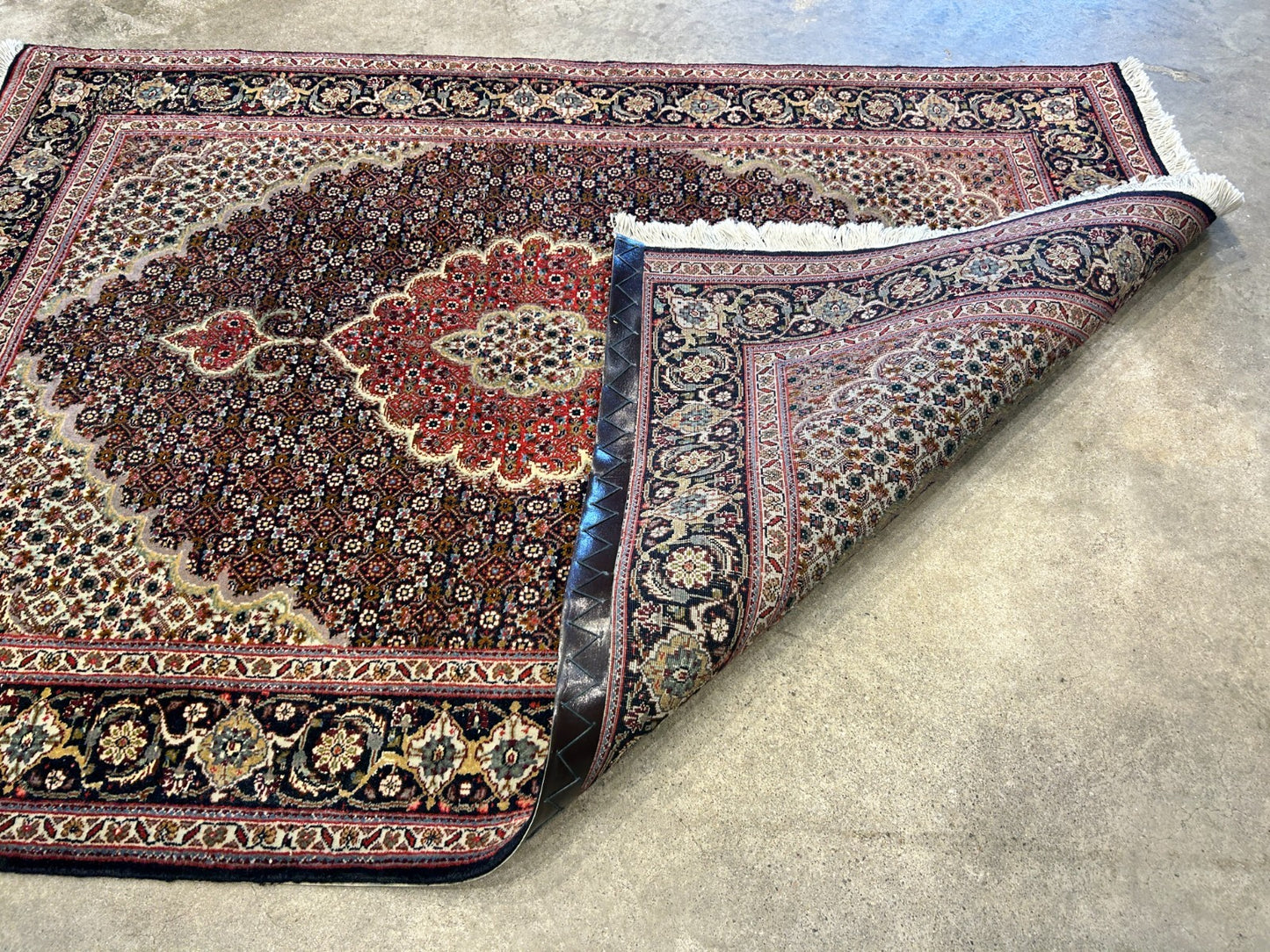 3'4"x4'8" Hand-Knotted 100% Wool Pile Tabrize Mahi Rug