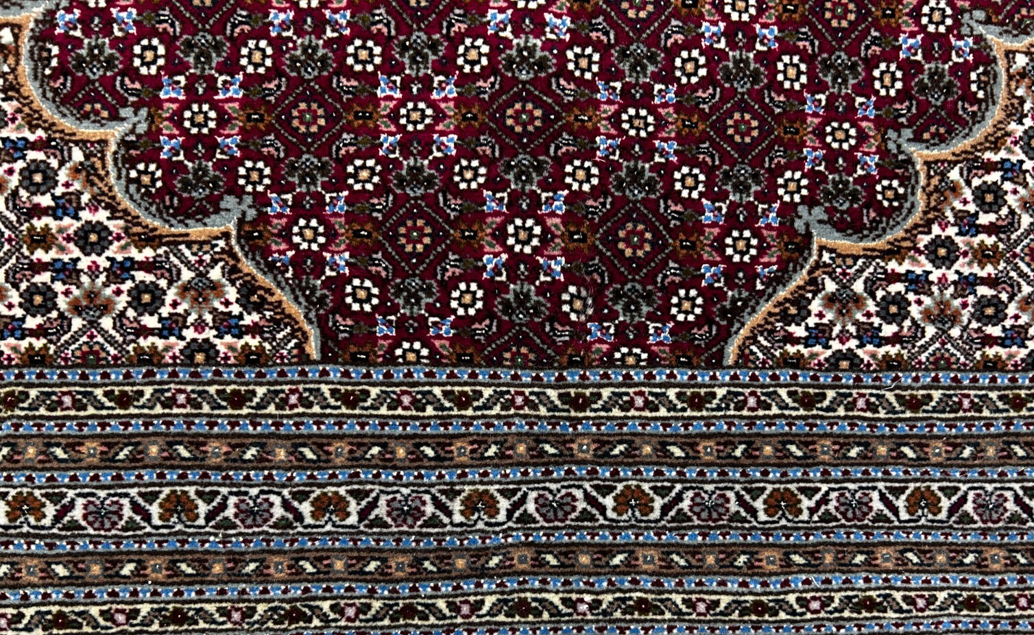 8'4"x11'6" Hand-Knotted Silk & Wool Tabrize Fish Style Area Rug - Carpet