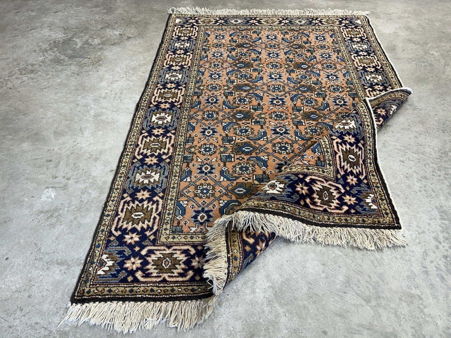 3’4”x5’2” Vintage Hand-Knotted 100% Wool Pile Bidjar Area Rug - Carpet