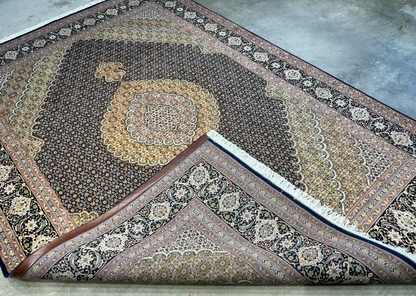 6'7"x9'9" Fine Hand-Knotted Wool & Silk Oriental Tabrize Rug - Area Carpet