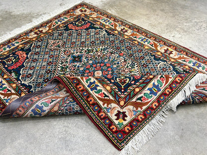 3'5"x5'2" Hand-Knotted 100% Lamb Wool Bakhtiarie Area Rug