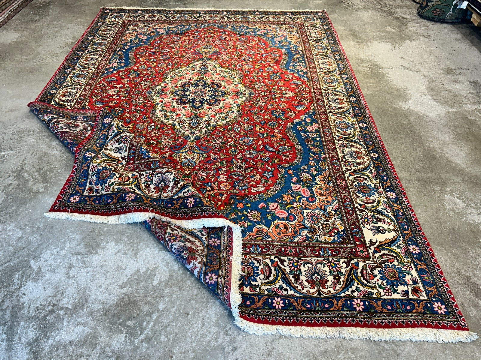 8'4"x11'11" Hand-Knotted 100% Wool Pile Bakhtiarie Rug