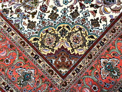 7'0"x10'8" Fine Hand-Knotted Wool & Silk Blend Tabrize Carpet - Area Rug