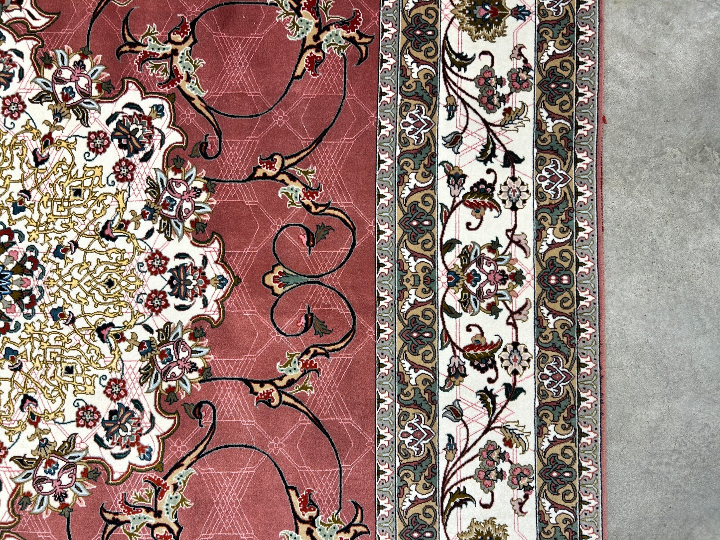 6'8"x10'4" Fine Hand-Knotted Wool & Silk Tabrize Rug - Area Carpet