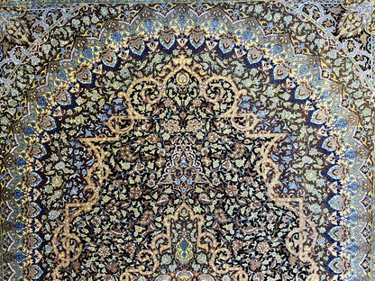 6'5"x9'10" Exquisite Hand-Knotted 100% Silk Qume Rug