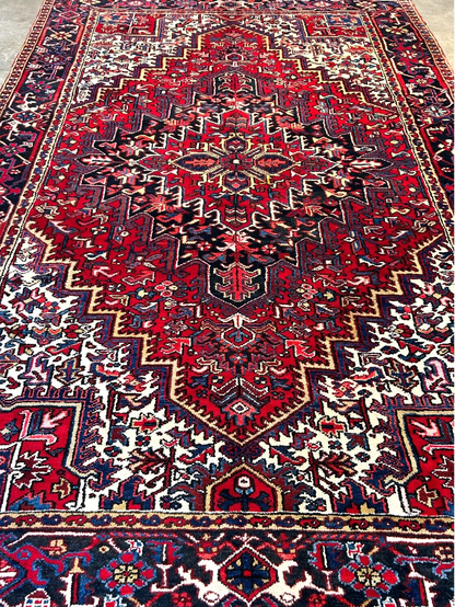 7'8"x11'5" Hand-Knotted 100% Wool Pile Herize Rug