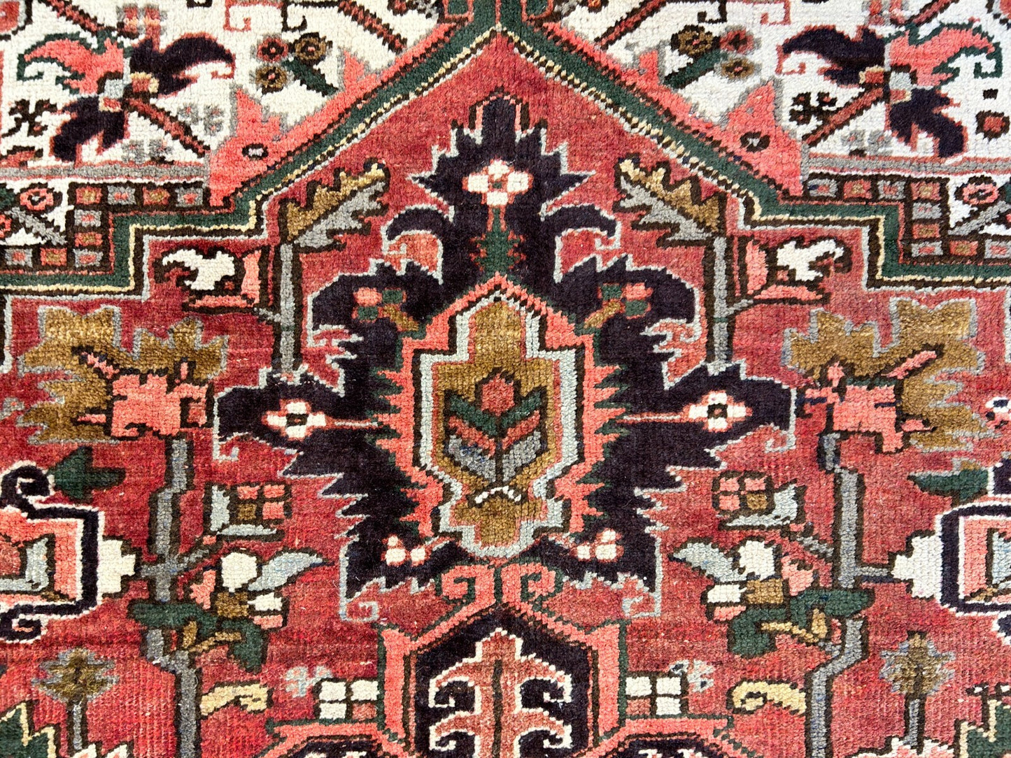 9'7"x12'8" Hand-Knotted 100% Lamb Wool Herize Carpet - Area Rug