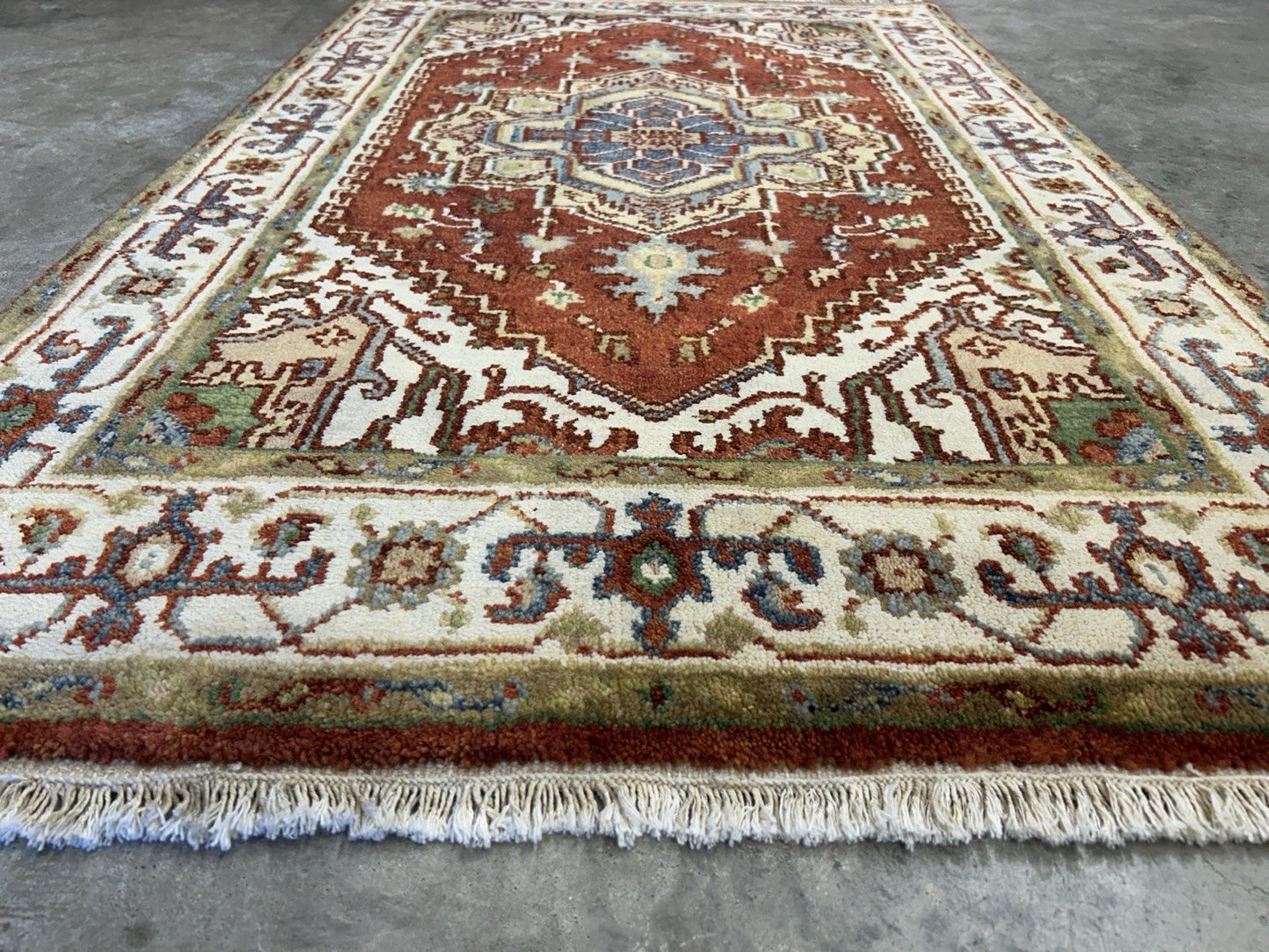 3’x4’11” Hand-Knotted 100% Wool Indoserapi Area Rug - Carpet