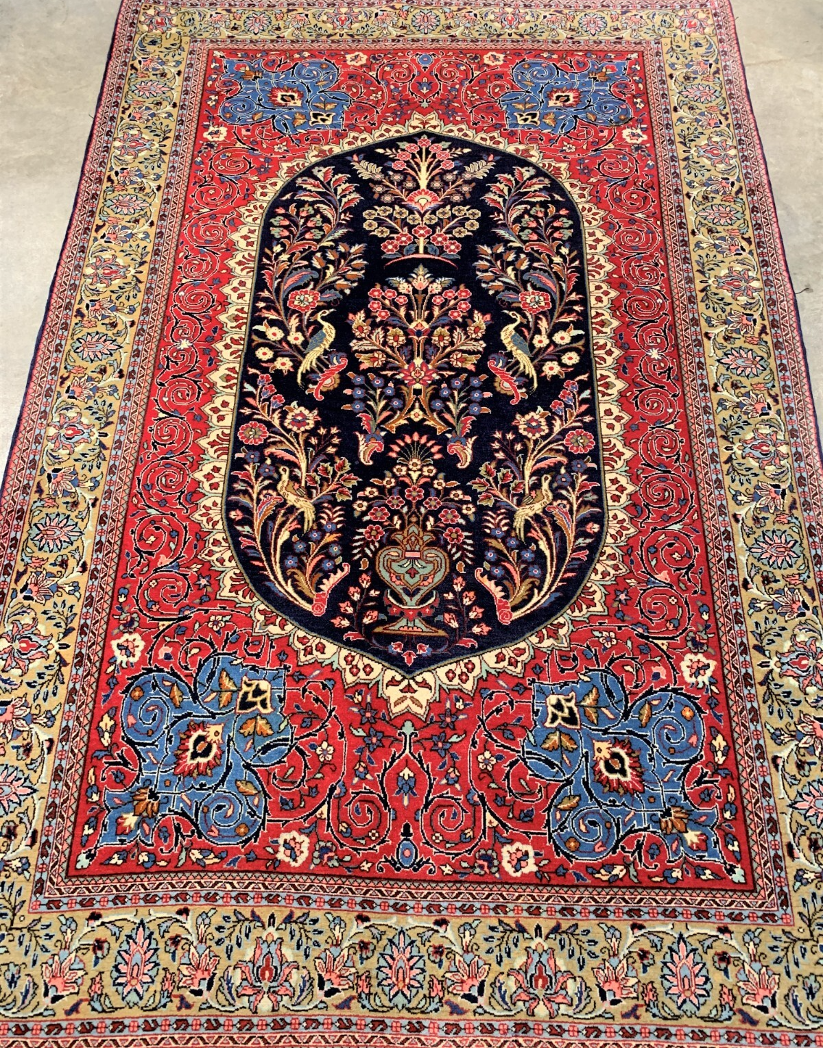 Collector Item -  4'4" x 6'7'' Very Fine Hand-Knotted 100% Wool Kashane Rug